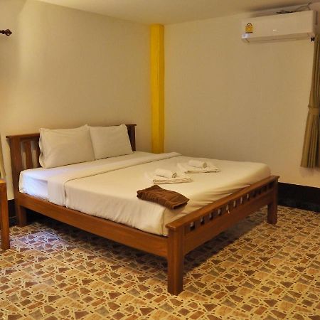 Baanmae Residence Praia de Jomtien Exterior foto